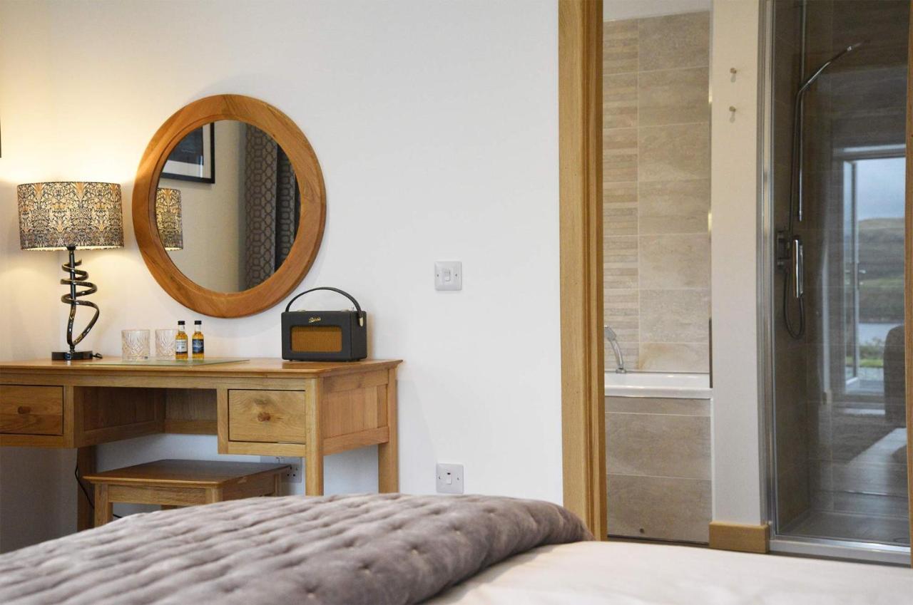 Woodland Lodge Luxury Suite Port na Long Esterno foto