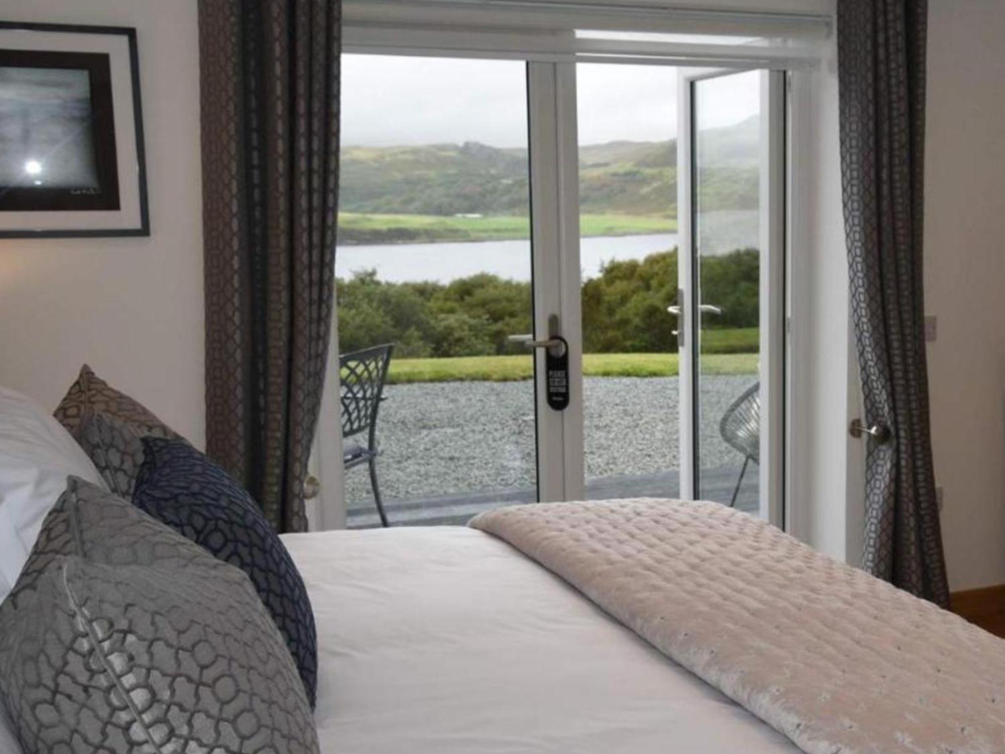 Woodland Lodge Luxury Suite Port na Long Esterno foto
